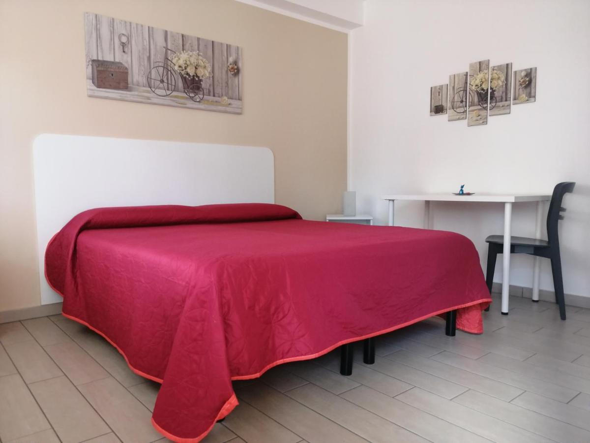 B&B Dal Gallo Battipaglia Exterior foto