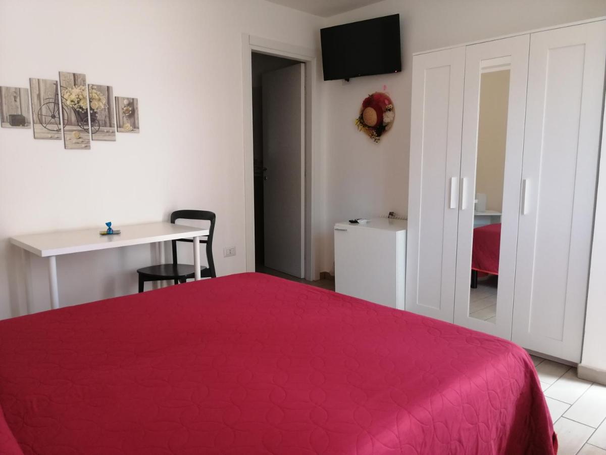 B&B Dal Gallo Battipaglia Exterior foto