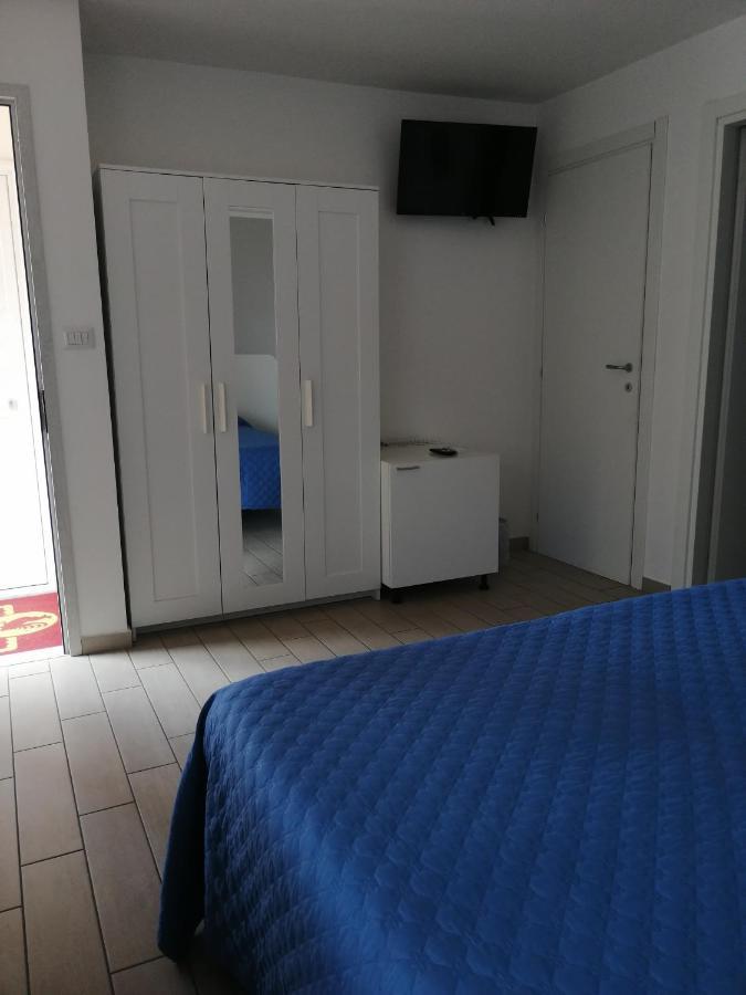 B&B Dal Gallo Battipaglia Exterior foto